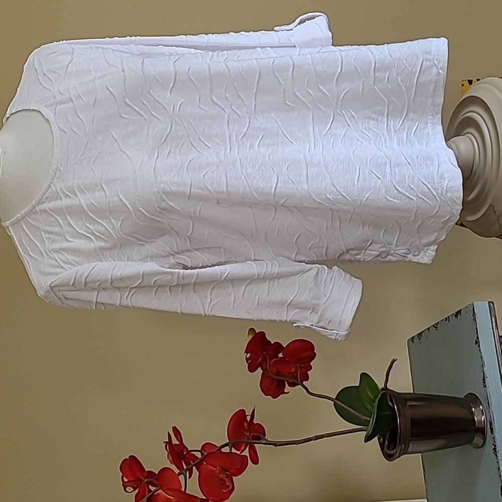 Cathy Daniels Tunic Top White Unique Tufted Slub Design Tabbed 3/4 Sleeve Large